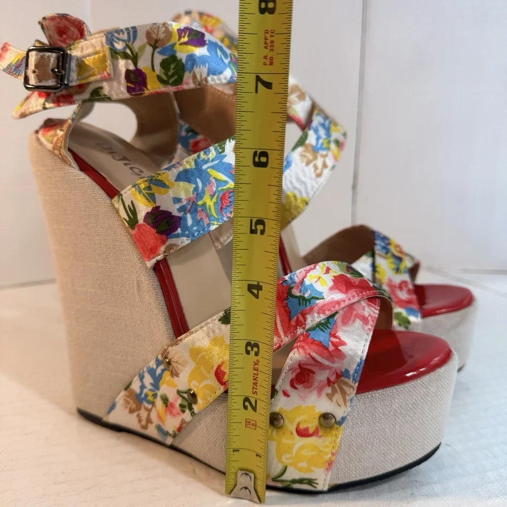 Women's Size 41 Sandals Platform Wedges Floral Print Satin Buckle Straps Ladies
